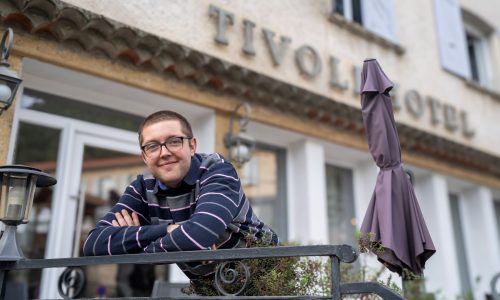 LE TIVOLI SISTERON © MadrigalProd