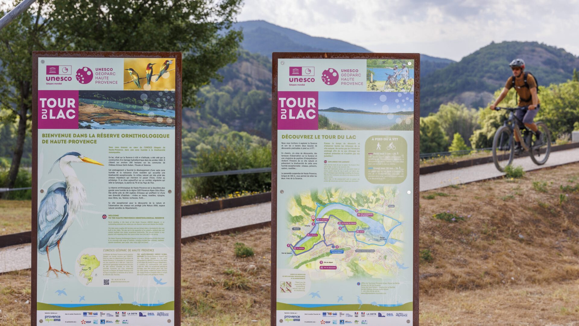 Panneaux Tour du Lac - Panneaux Tour du Lac (© Thibaut VERGOZ)