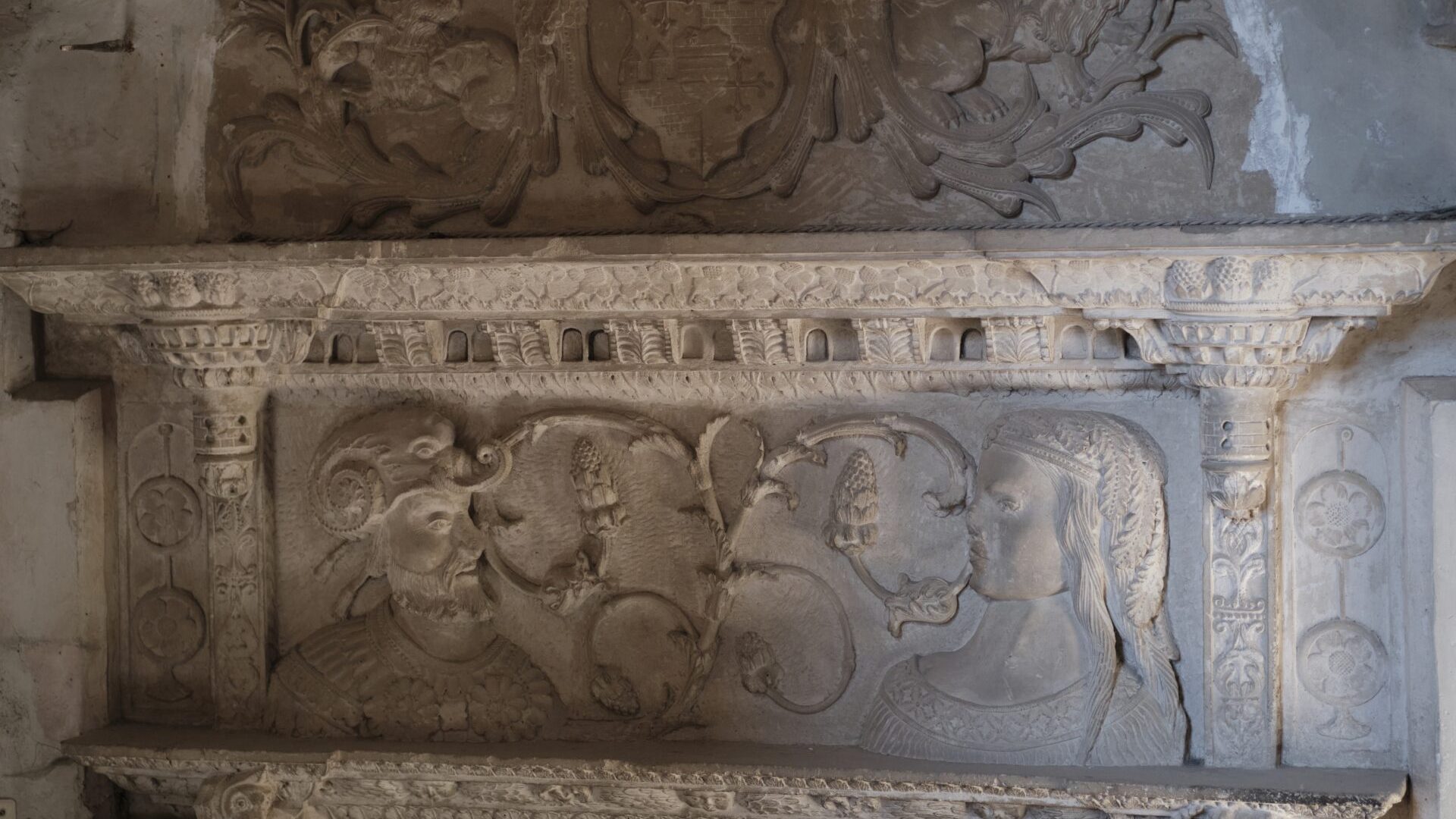 Décor de l'escalier (© Jean-Luc ARMAND)