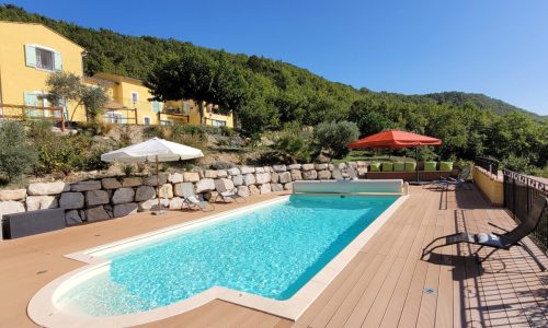 Le Jas de Volonne Le Jas de Volonne - La pisicne (© Franck Le Nedic)