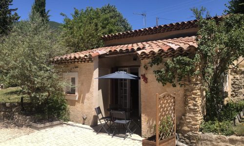 Entrée Gîte Entrée Gîte (© Lou Cèu Sin)