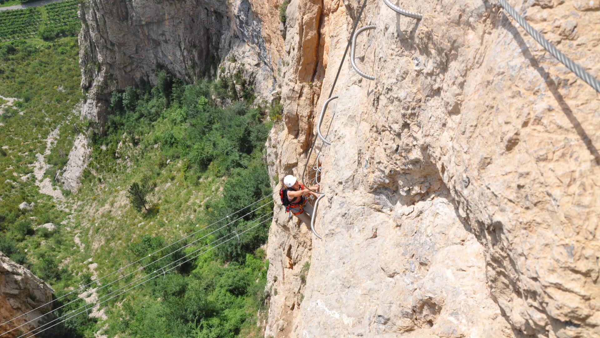 Via ferrata de la grande fistoire - Grande muraille (© CCSB)
