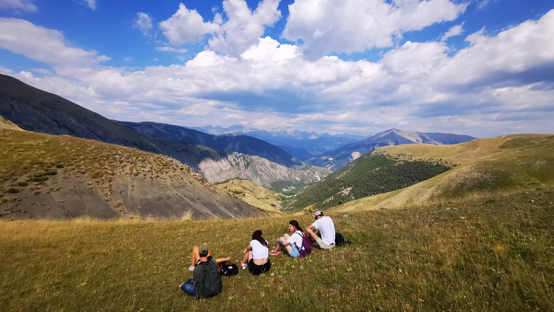 Accompagnateur Rando Bivouac Trek - Reconnexion Nature - Randonnée (© Julien Defois)
