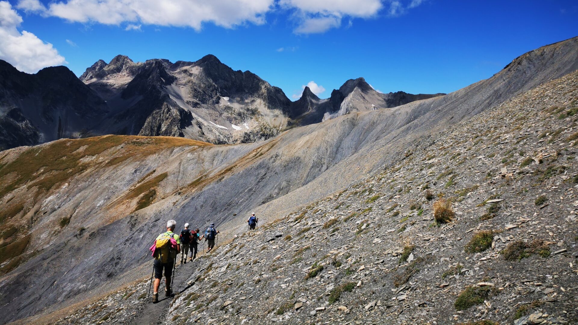 Accompagnateur Rando Bivouac Trek - Reconnexion Nature - Randonnée (© Julien Defois)