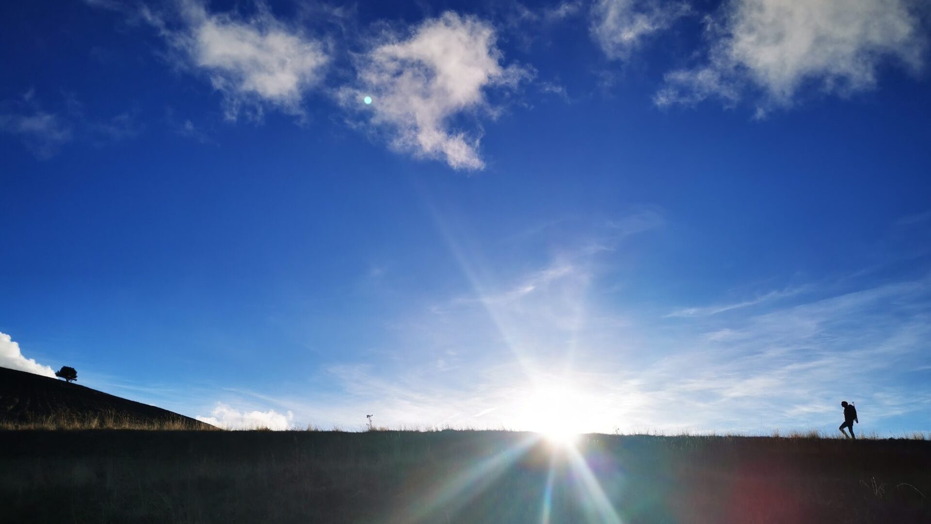 Accompagnateur Rando Bivouac Trek - Reconnexion Nature - Randonnée (© Julien Defois)