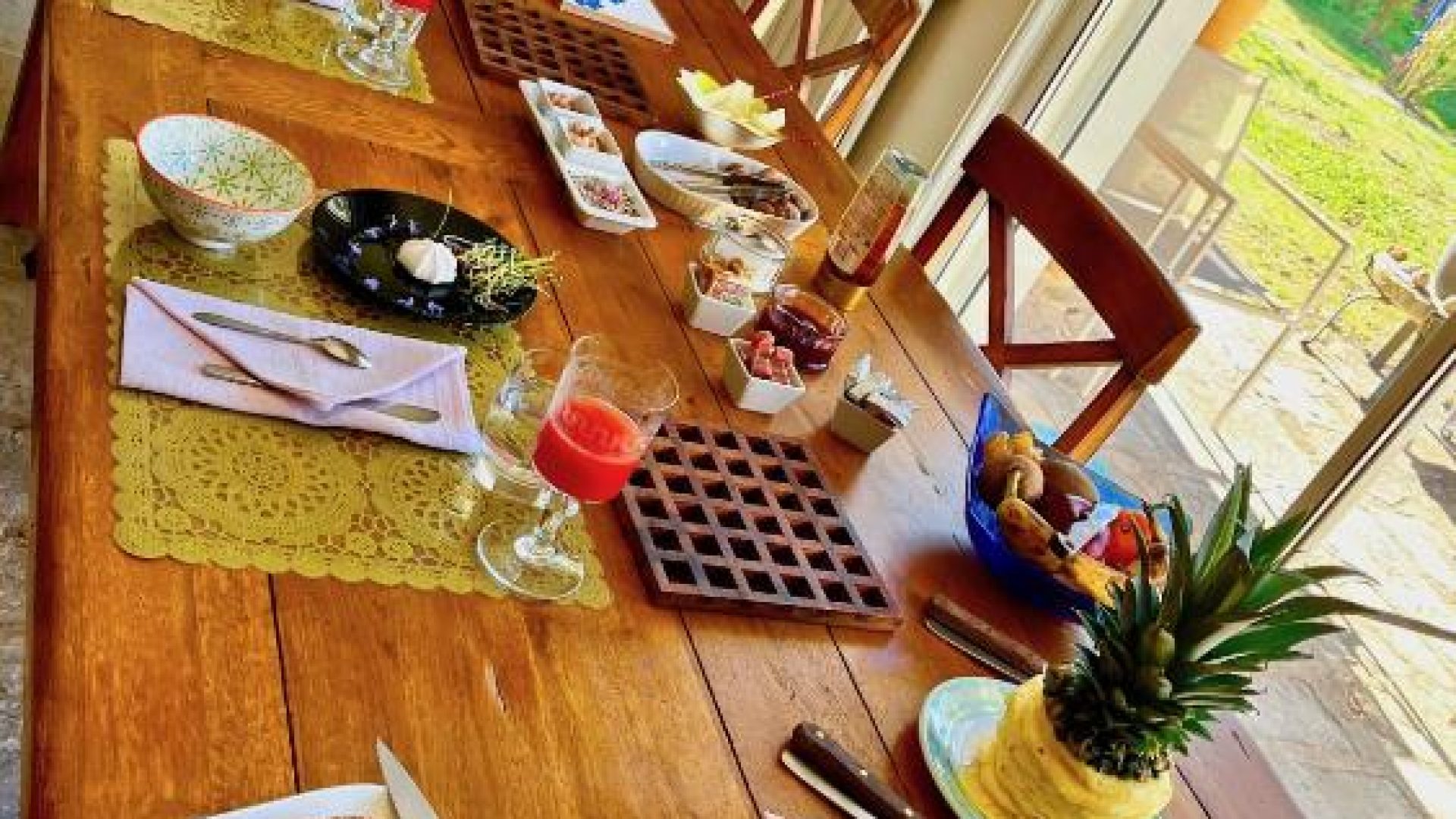 Chambres d'hôtes : Le Pin des Arches - petit déjeuner (© Chambres d'hôtes : Le Pin des Arches)