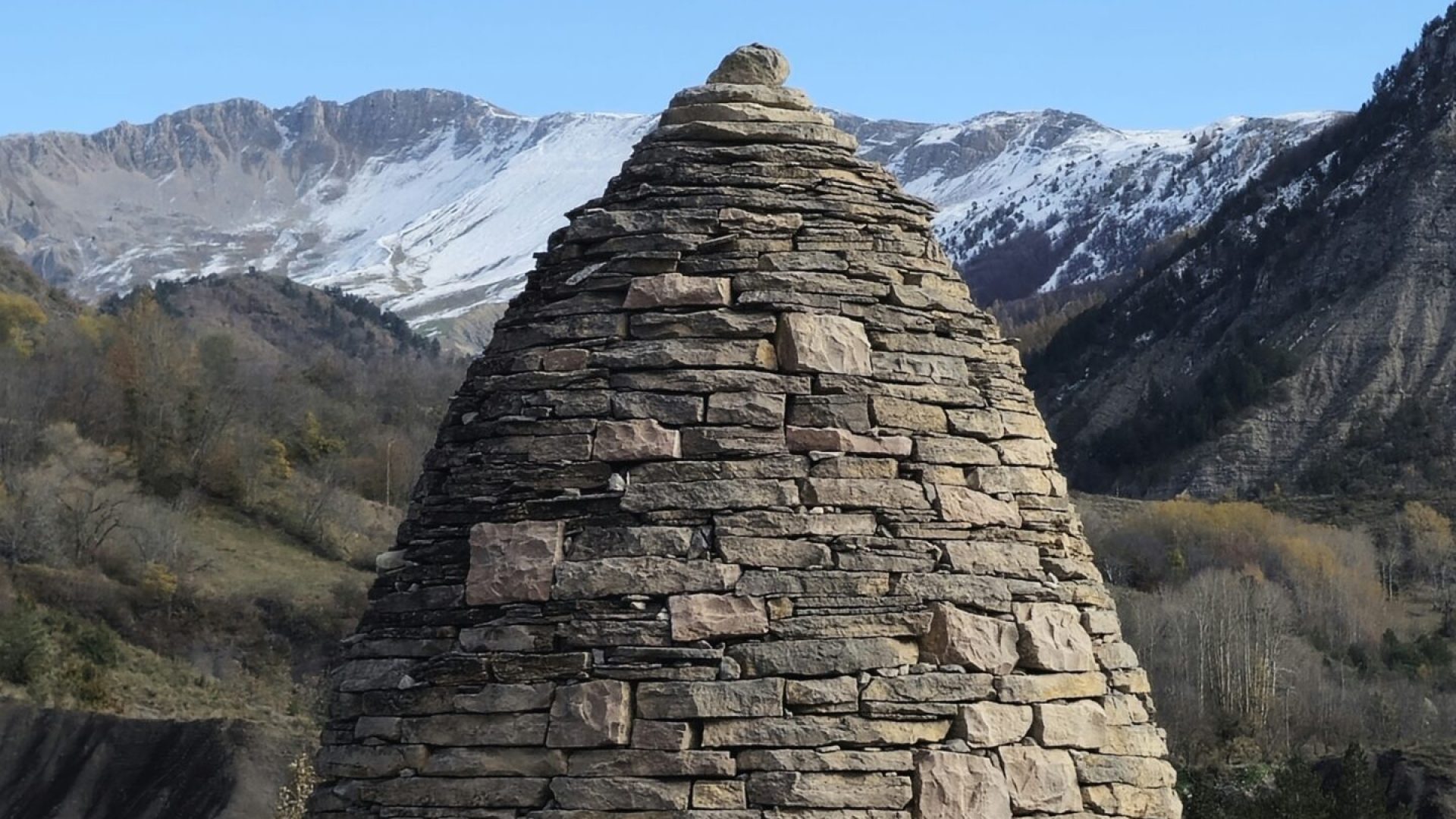 Sentinelle du Vançon - Andy Goldsworthy (© © Luc Richard)