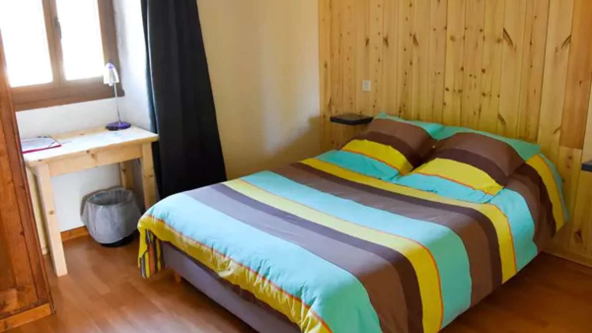 Hôtel-Restaurant Chez Le Poète**_Selonnet - chambre d'hôtel selonnet (© Hôtel-Restaurant Chez Le Poète**_Selonnet)