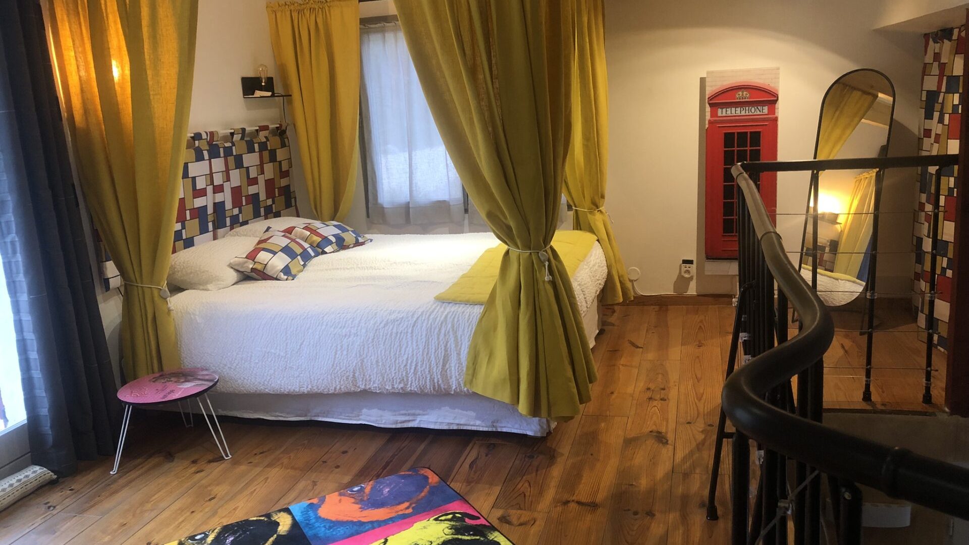 Chambre en mezzanine Gite (© Lou Cèu Sin)