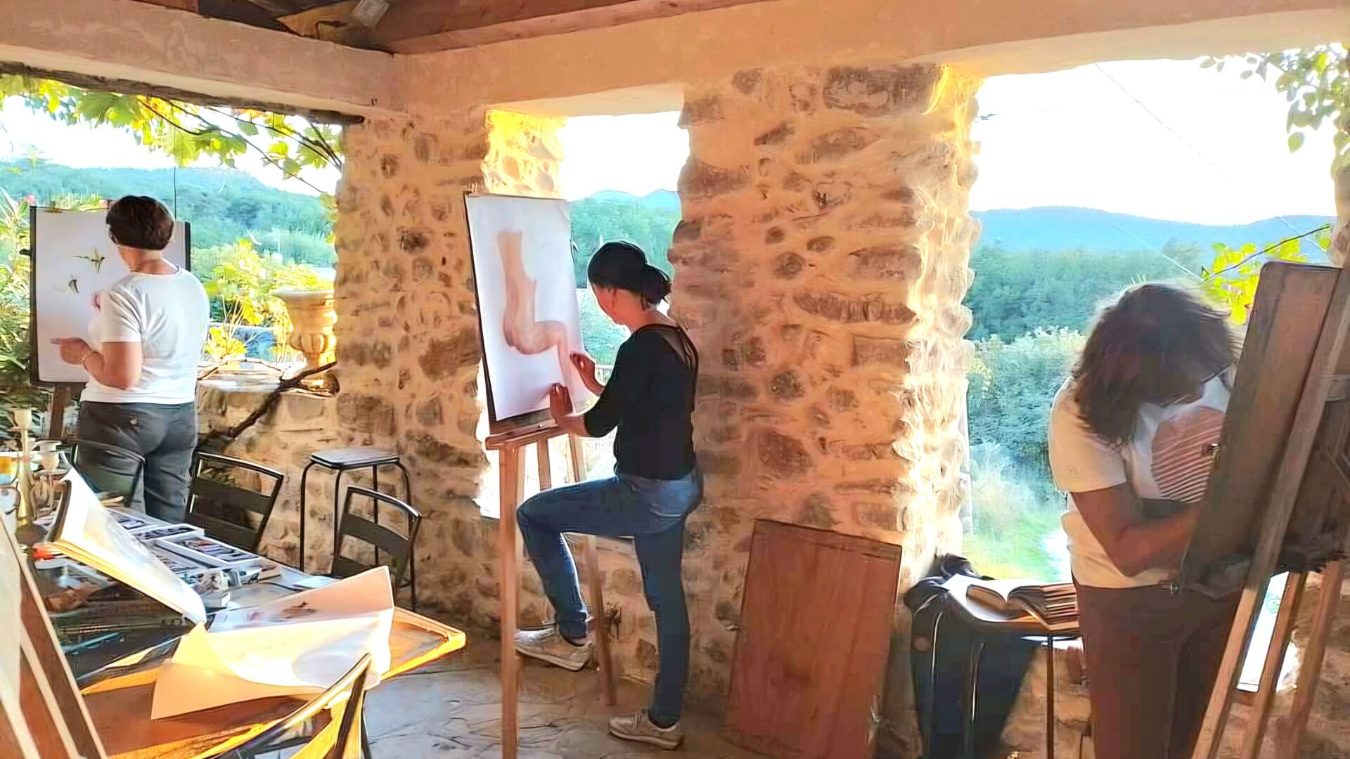 Cours de Peinture Technique du pastel à l'huile au Gîte (© Gîte La Bastida Flora)