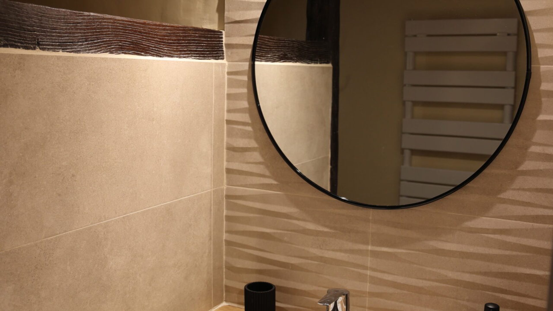 salle d'eau (© Jean-Louis DUMONTIER)