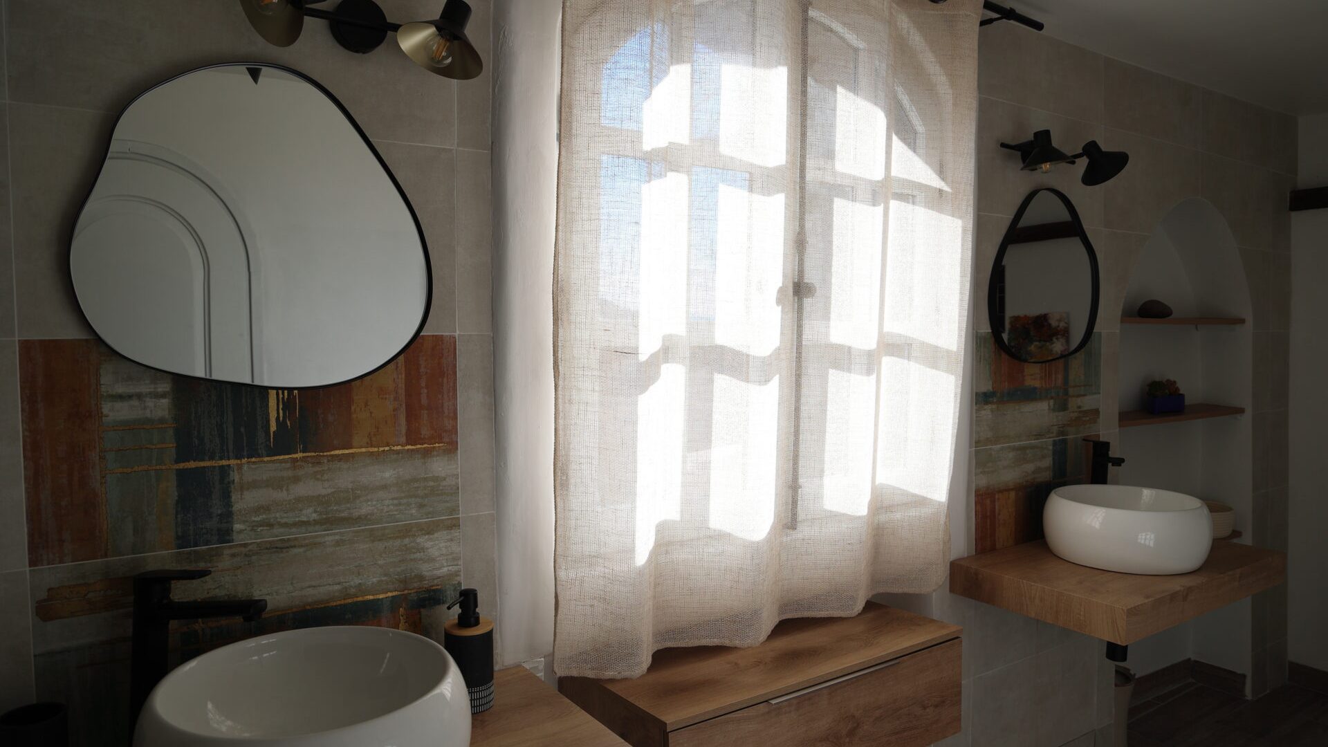 Salle d'eau (© Jean-Louis DUMONTIER)