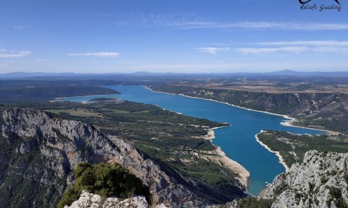 Reliefs - Tour du lac de Sainte-Croix (© Reliefs)
