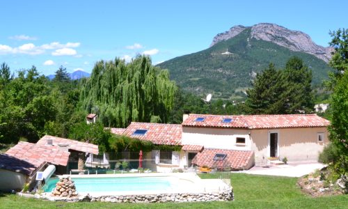 Maison large