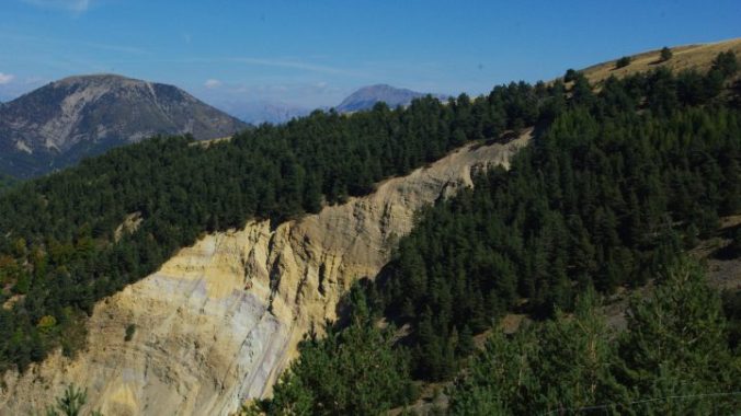 2. Le Trias ; à l’heure du gypse_argilites versicolores